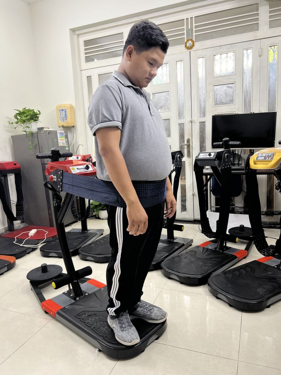 máy massage bụng đứng mx150
